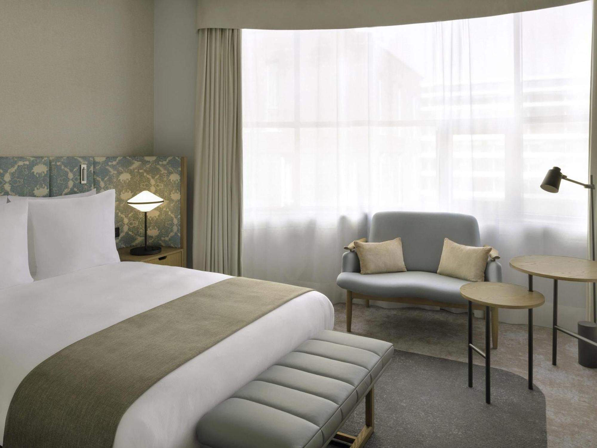 Moevenpick 4* Den Haag